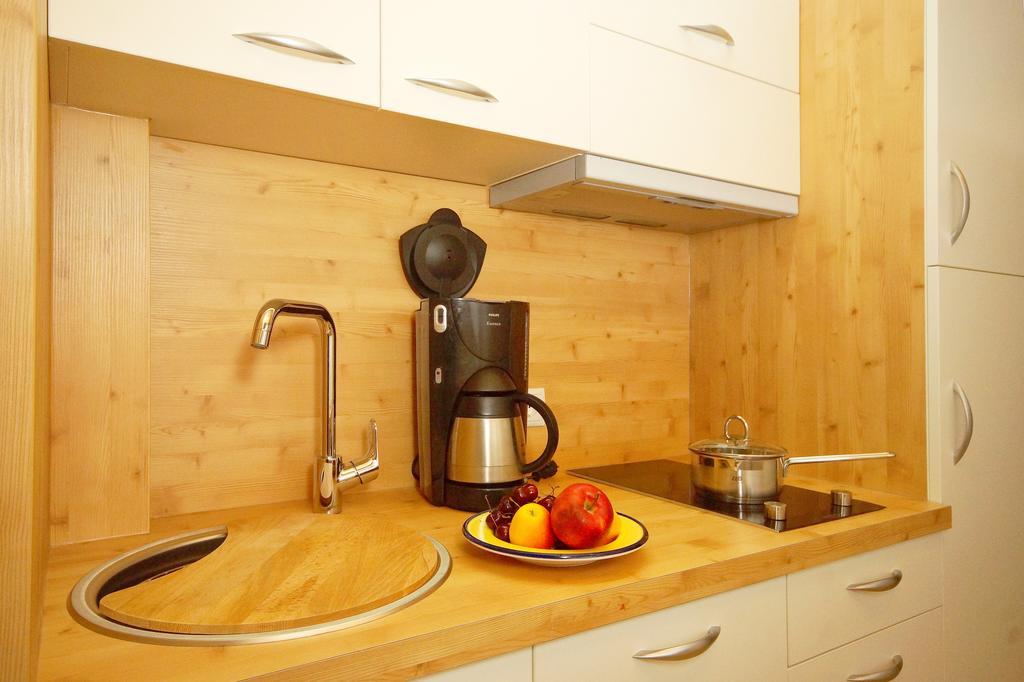 Gaestehaus Schuler リーツラーン 部屋 写真